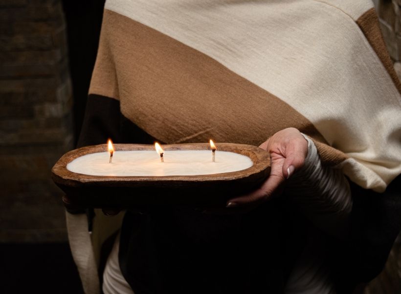 Natural Soy Candles vs. Paraffin Candles: Which Is Better?